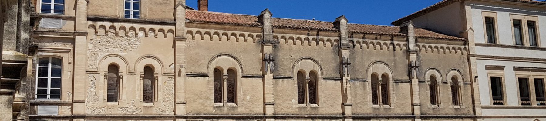 vue exterieur collège beaucaire saint felix